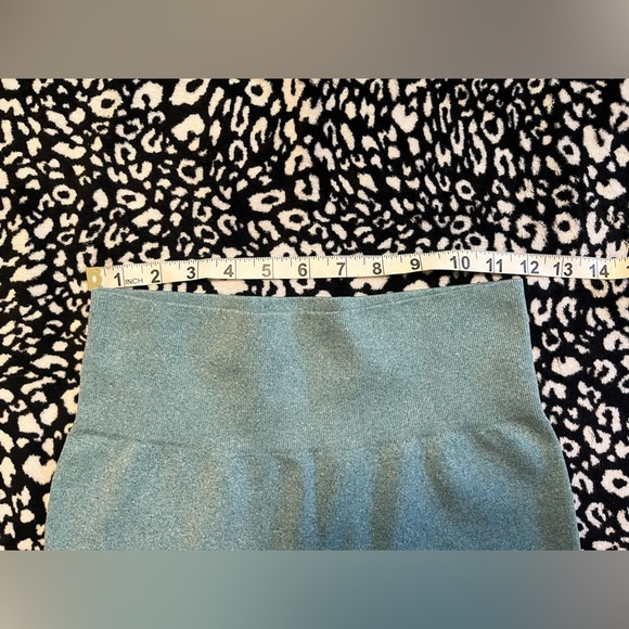 🥰SOLD🥰 Light Teal Biker Shorts. - Picture 4 of 7